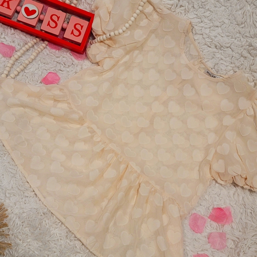 Heart Top beige color